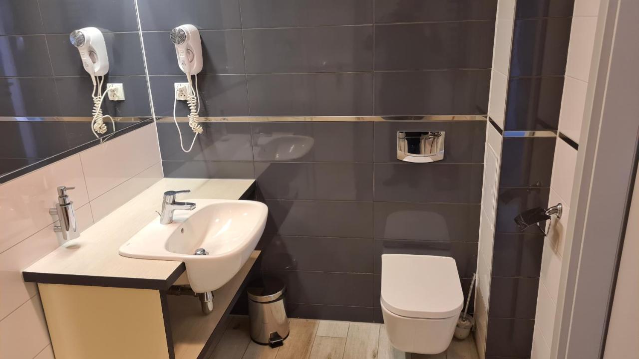 Apartament Czarna Gora B11 سيينا المظهر الخارجي الصورة